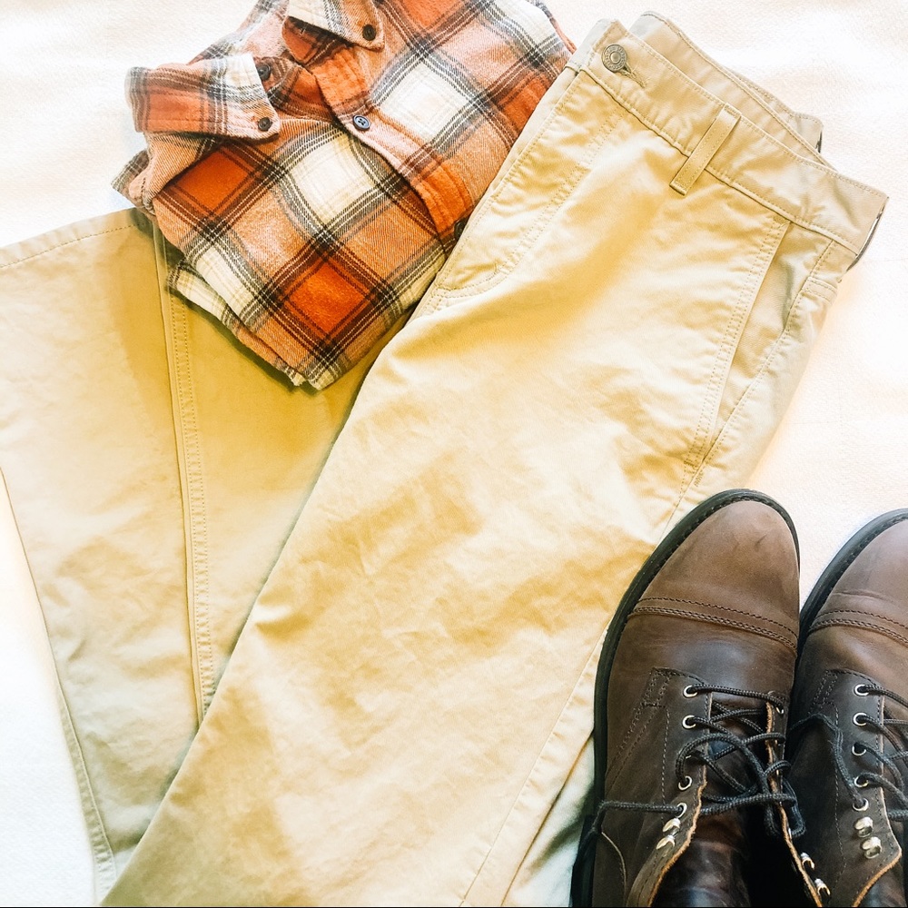 Men’s Levi Slim Fit Khakis